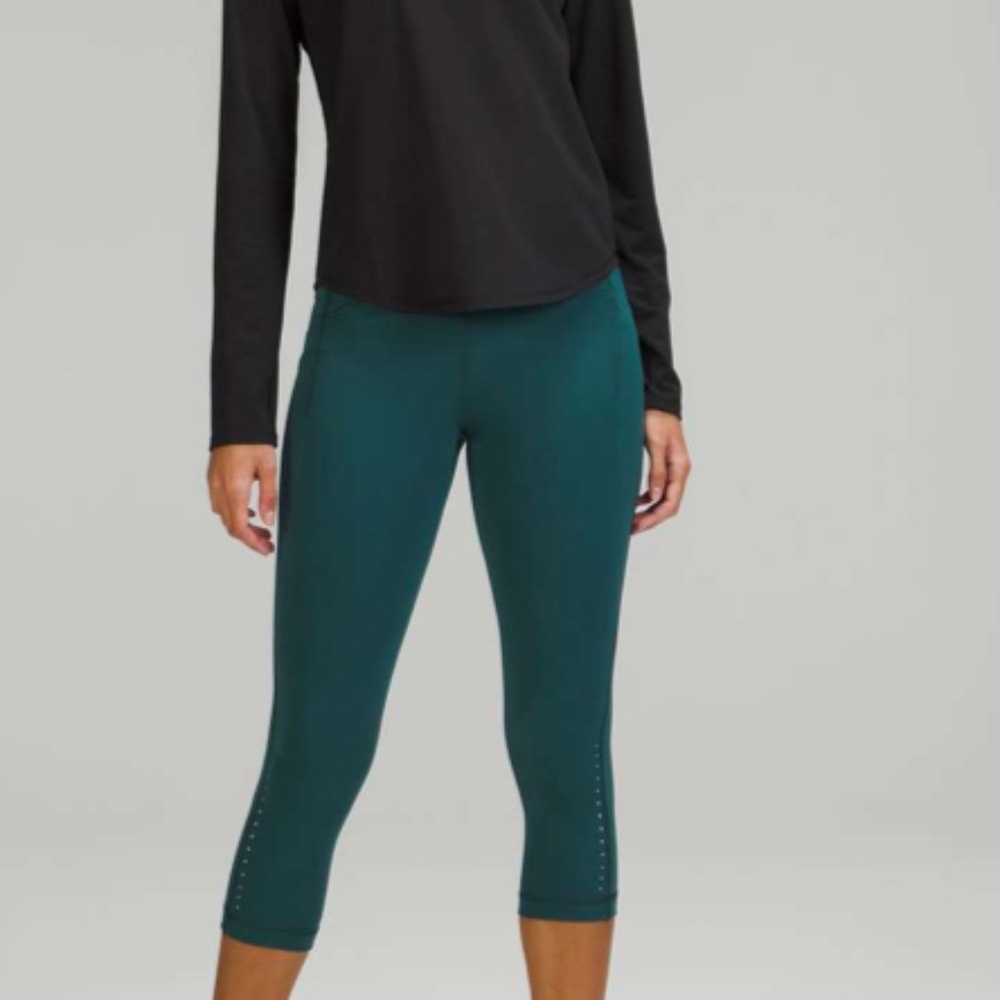 NWT Lululemon High Neck Run and Train Long sleeves